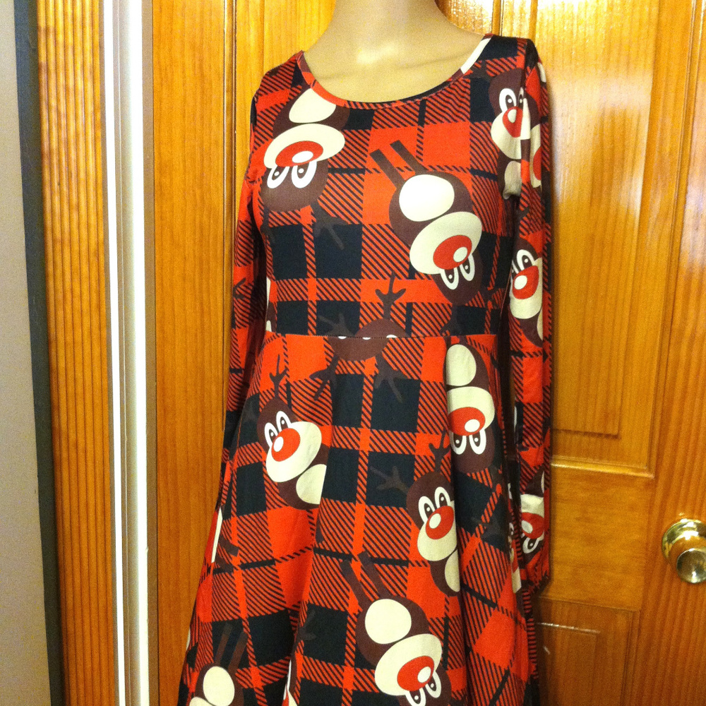 CowCow Rudolph Dress - Picture 6 of 8
